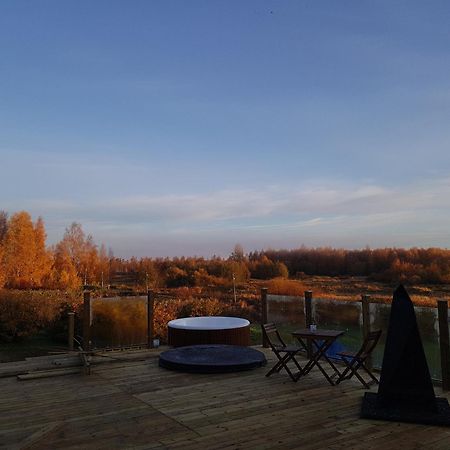 The Friendly Moose Hotel Overtornea ภายนอก รูปภาพ