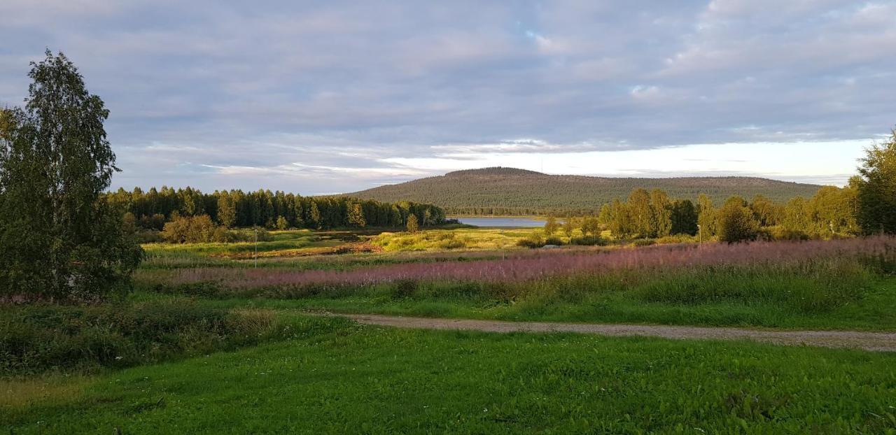 The Friendly Moose Hotel Overtornea ภายนอก รูปภาพ