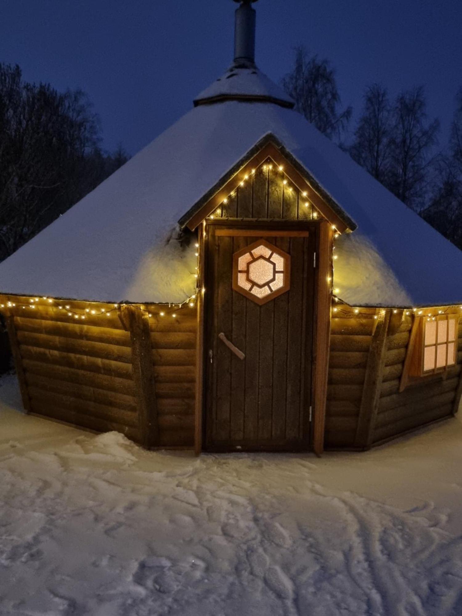 The Friendly Moose Hotel Overtornea ภายนอก รูปภาพ